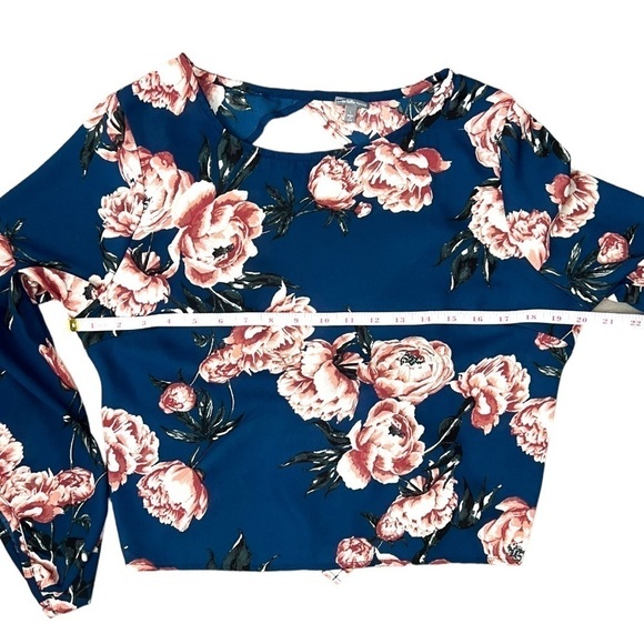 Charlotte Russe Floral Blue Sheer Long Sleeve Tie Back Top - Size Large - Picture 8 of 11